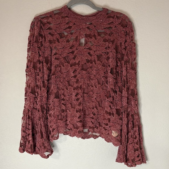 Anthropologie Pink Mauve Lace Top feminine - Picture 2 of 7